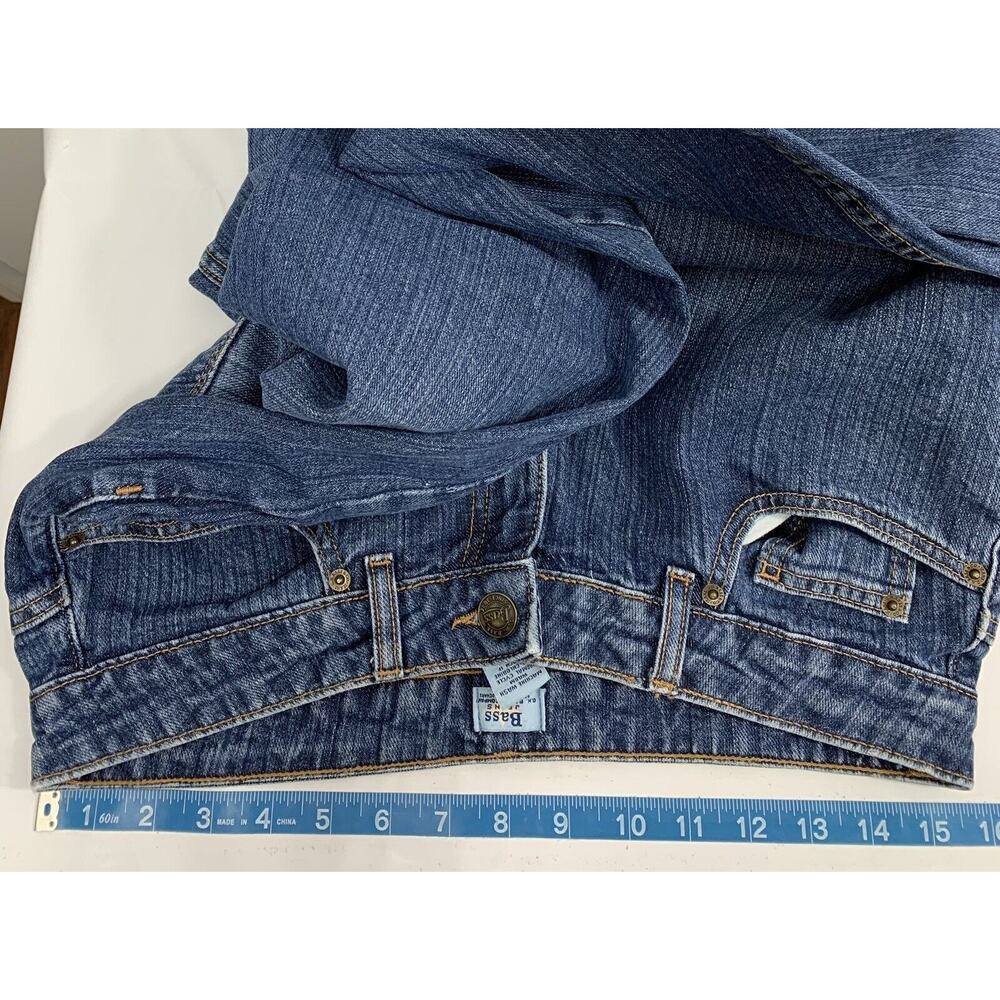 GH Bass Jeans Womens Size 10 Blue Medium Wash Denim Bootcut Mid Rise Casual - Picture 5 of 12